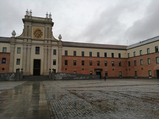 Conde Duque Cultural Center